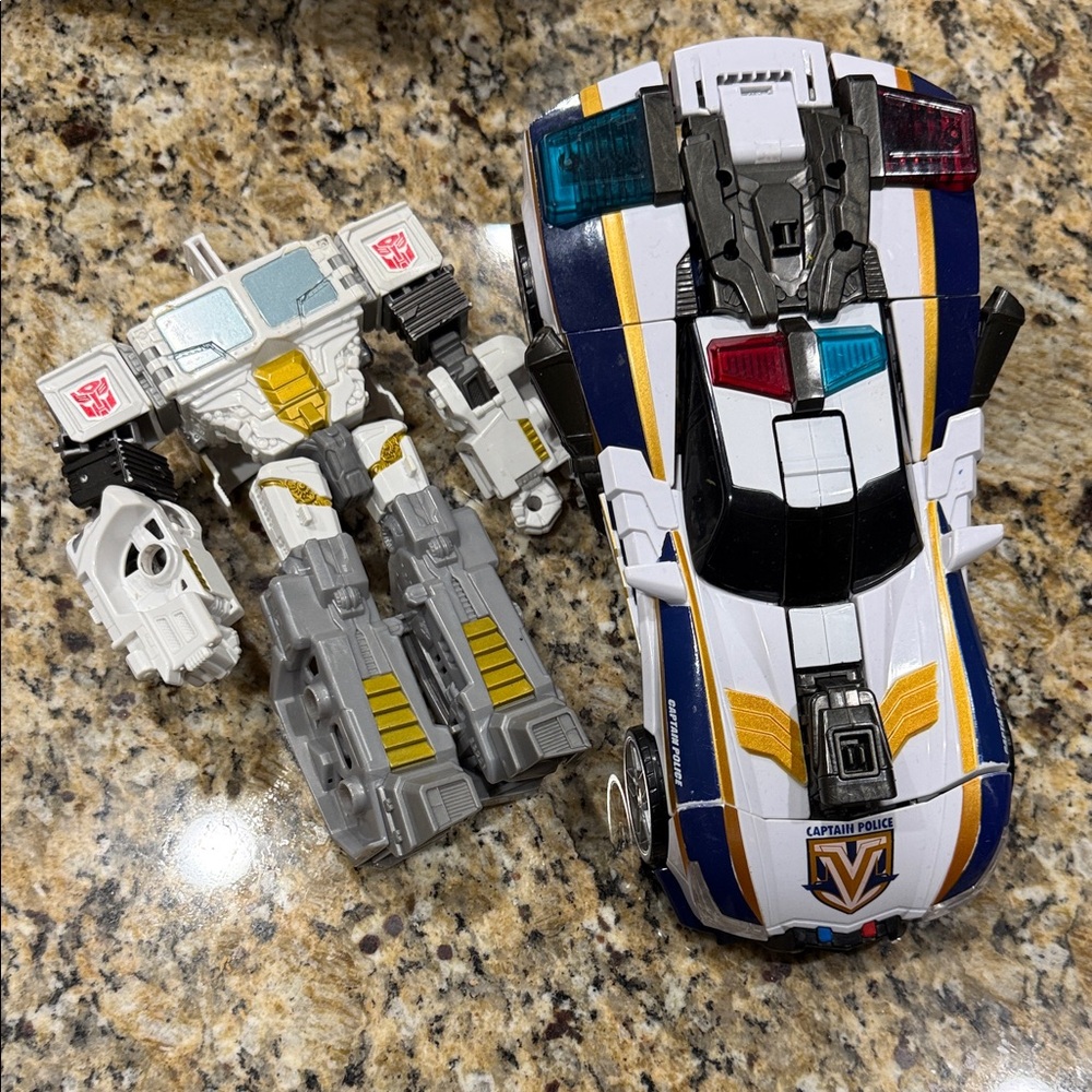 Transforming Robot and Car Toy Set Tobot Captain Police and Transformer